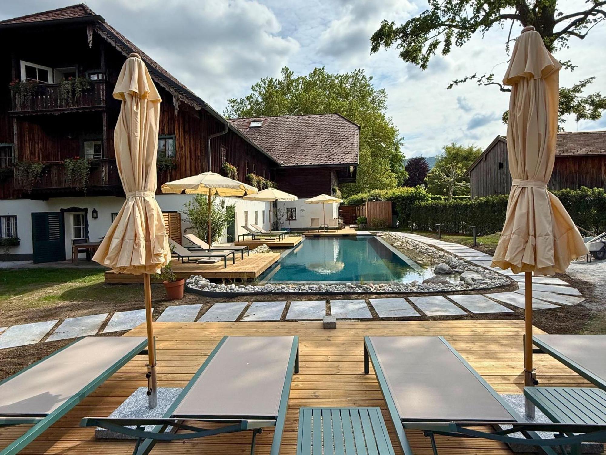 Der Schlosswirt Zu Anif - Biedermeierhotel Und Restaurant Kültér fotó